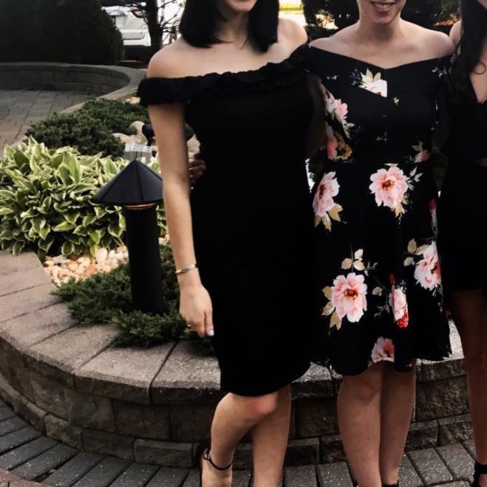 Zara Black off the shoulder Bodycon dress - Picture 2 of 2